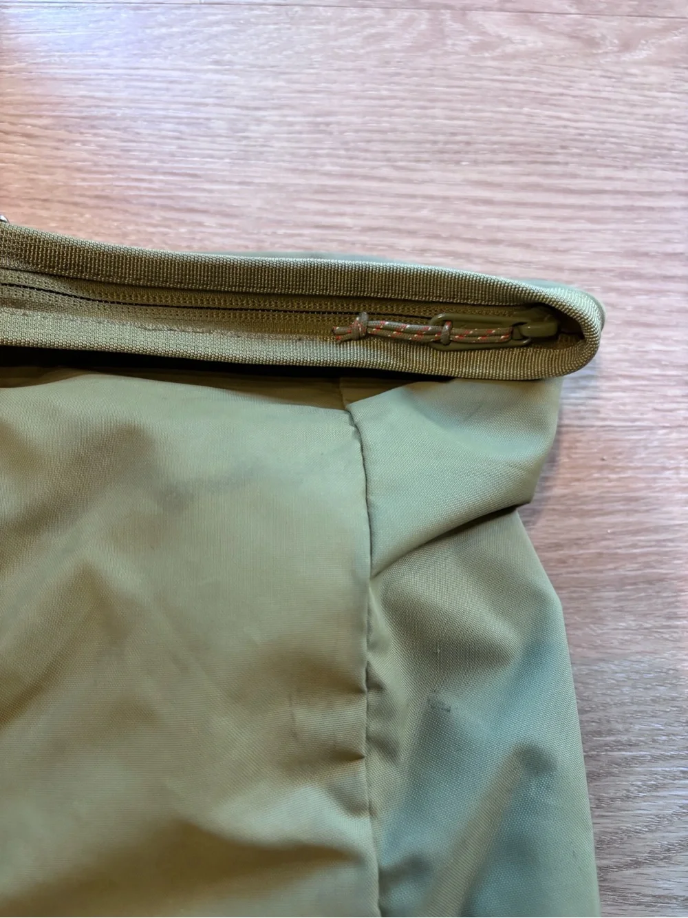 Fjallraven High Coast Foldsack 24 Backpack Green Outdoor Roll Top Bag Distressed